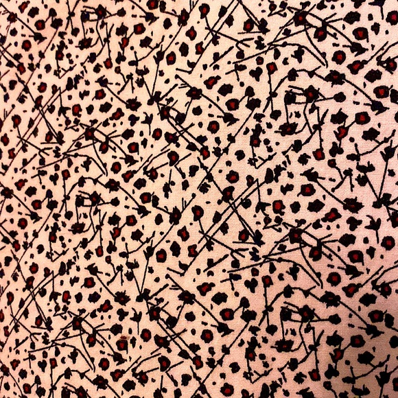 Marc Anthony Luxury Slim Fit Button Up Shirt - White, Black, & Red - Picture 3 of 4